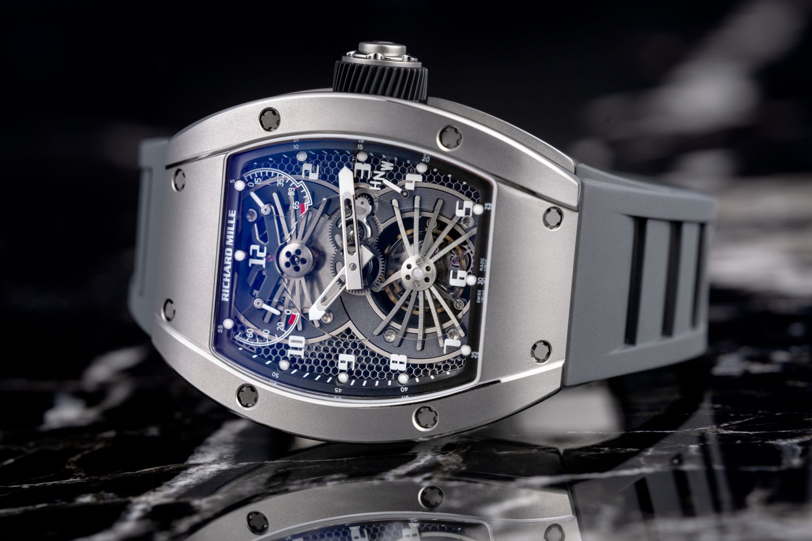 TA LUXURY WATCH